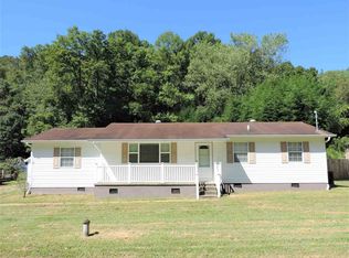 6881 Merritts Creek Rd, Huntington, WV 25702