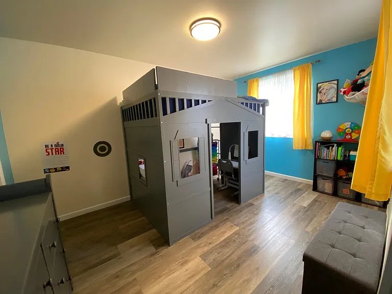 917 Evergreen Ln — Photo 13