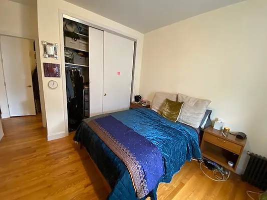 Rented by Mdays Realty | media 7