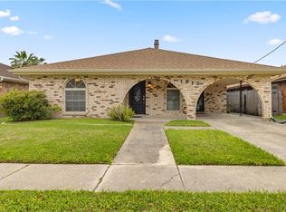 1912 N Woodlawn Ave, Metairie, LA 70001