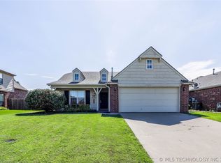 3303 S 201st East Ave, Broken Arrow, OK 74014