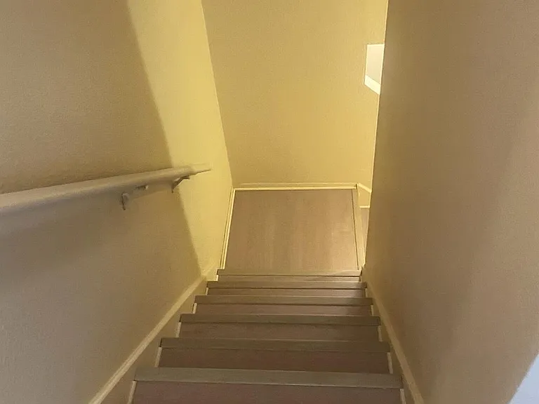 503 Cypress Ln — Photo 11