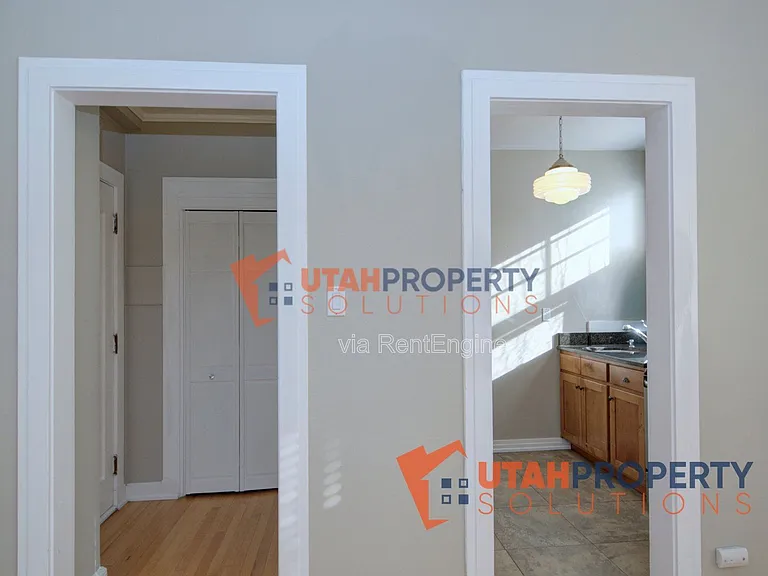 29 S State St #313 — Photo 10