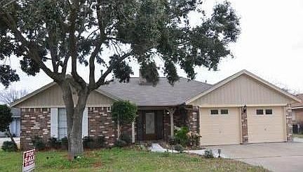1st image of 1502 N Park Side Dr