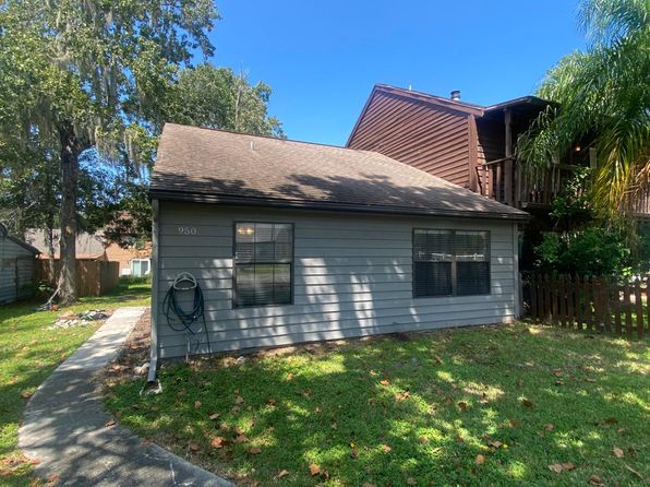 950 Village Dr