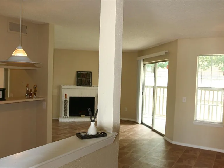 3532 Chatham Green Ln — Photo 20