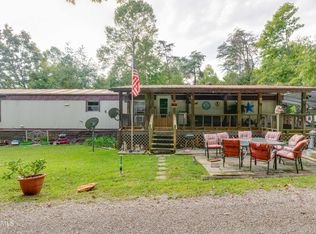 166 Lester Ledbetter Ln, Hilham, TN 38568