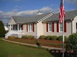 2320 Williamson Rd, Griffin, GA 30224