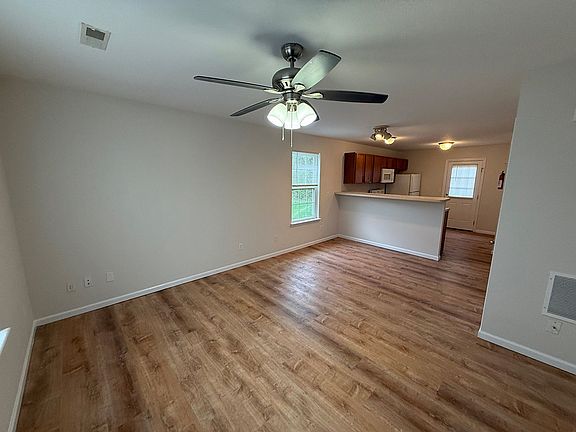 2nd image of 4114-4116 Hidden Creek Ct #4114