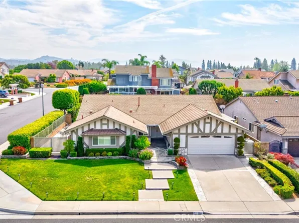 198 Sunflower St, Brea, CA 92821