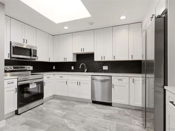 2170 E 90th Avenue, Thornton, CO 80229