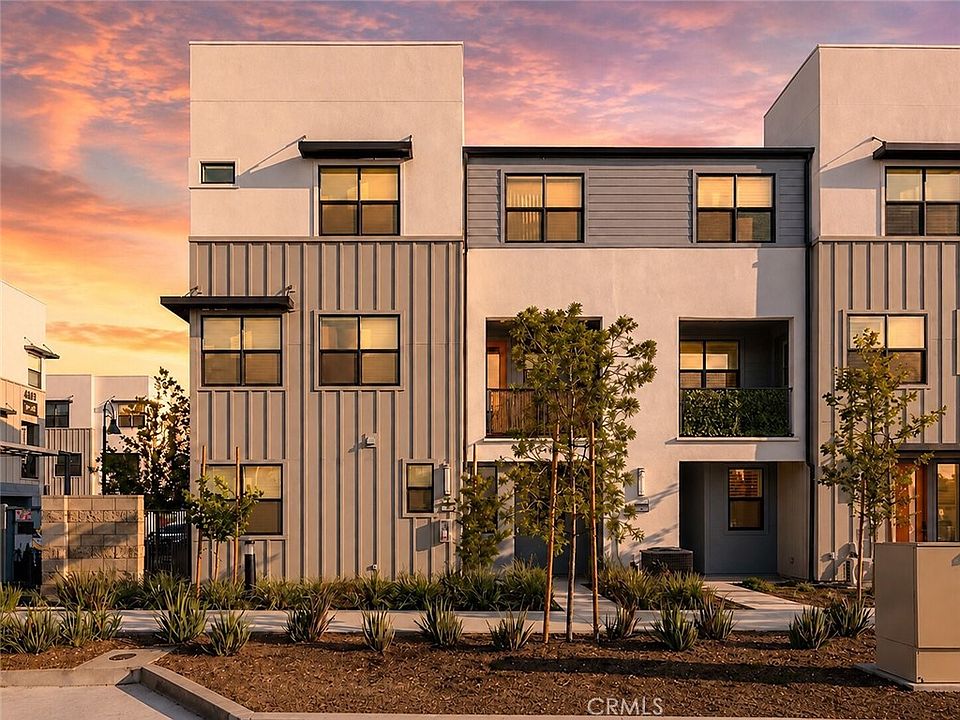 1st image of 4061 E Luna Paseo #31