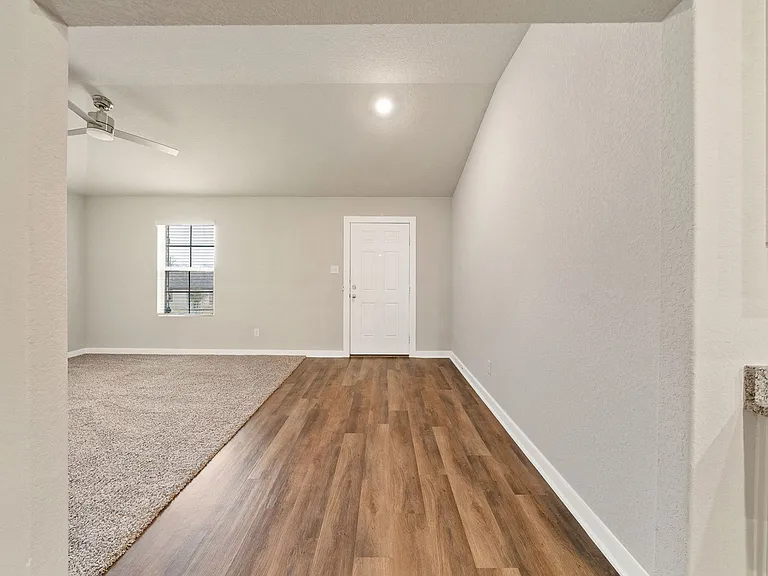 6106 Rio Piedra Dr — Photo 4