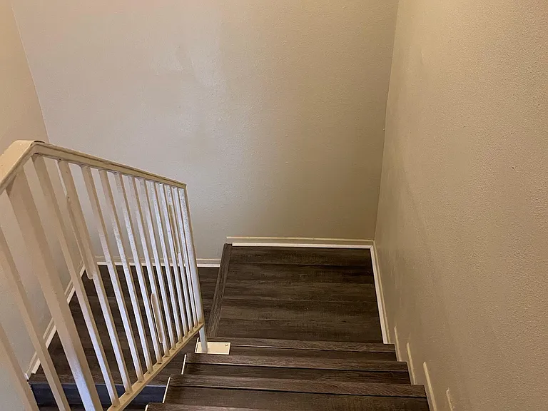 1451 W 105th St — Photo 11