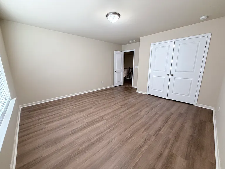 206 Highland Village Ln — Photo 11