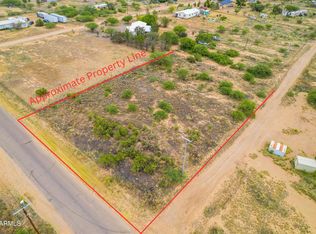 9429 E Guardian Ln, Hereford, AZ 85615