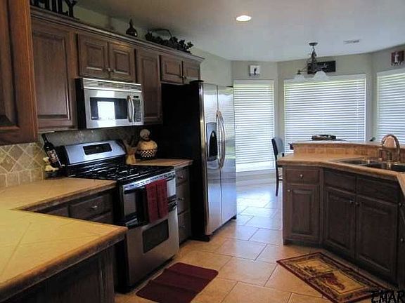 4th image of 1102 Dalton Ct