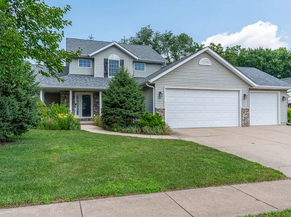 1113 28th Ave, Silvis, IL 61282
