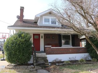 122 Fairlawn Rd, Saint Matthews, KY 40207