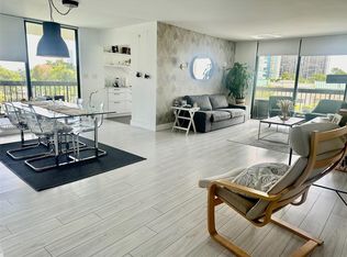 2333 Brickell Ave APT 417, Miami, FL 33129