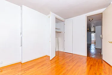 Rented by Rennit Inc.