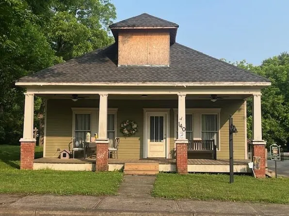 140 Valley St, Ball Ground, GA 30107