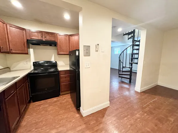 13 Ruggles St, Roxbury, MA