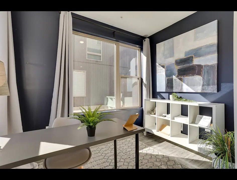 1st image of 2022 Northbank Pl