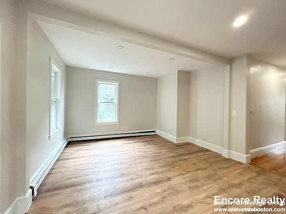 2nd image of 102 Buttonwood St #8