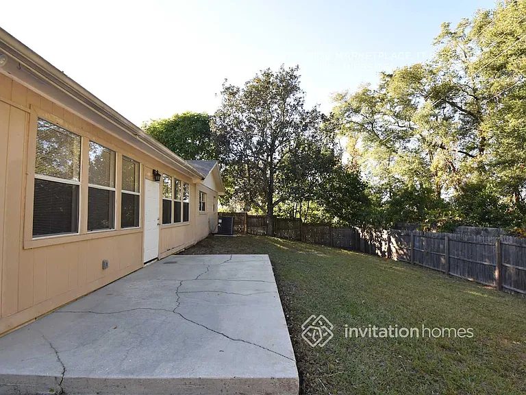 2843 N Bermuda Ave — Photo 13