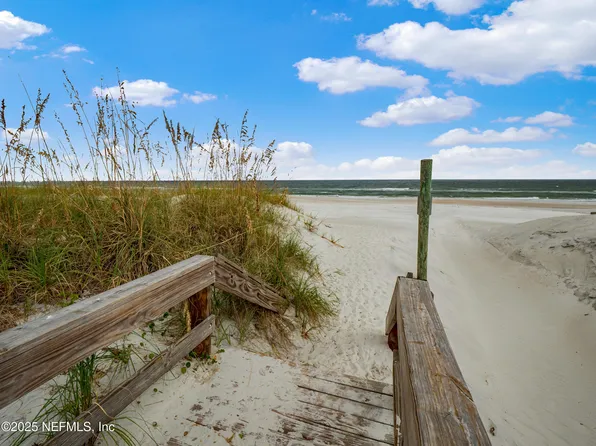 204 LAGUNA VILLAS Boulevard #A11, Jacksonville Beach, FL 32250