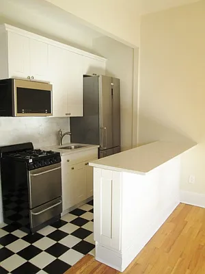 Rented by Keller Williams NYC | media 14