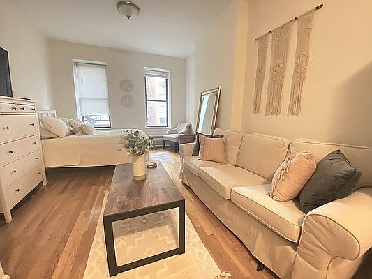 1st image of 48 E End Ave Unit 48-2A
