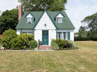 905 Bayer Rd, Mattituck, NY 11952