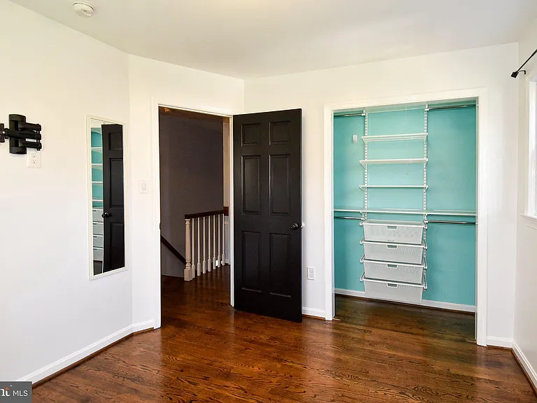 9309 Reef Ct — Photo 37