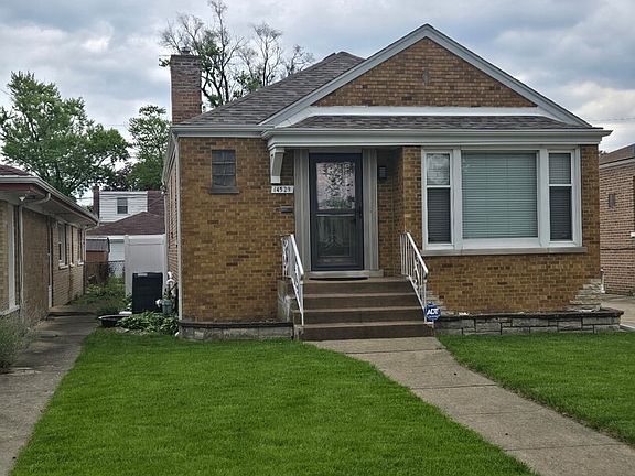 3rd image of 14529 S Emerald Ave