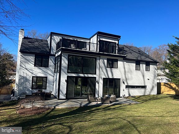 5th image of 5804 Tanglewood Dr