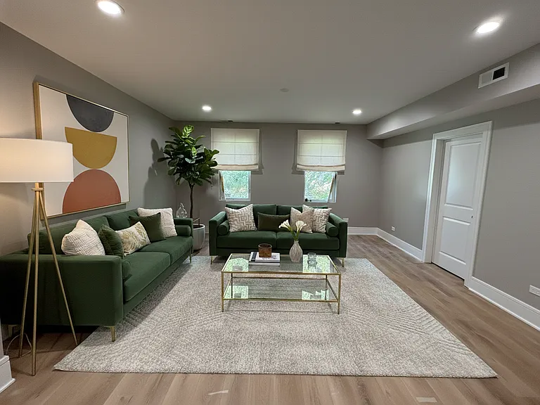 7526 S Ellis Ave #2 — Photo 10