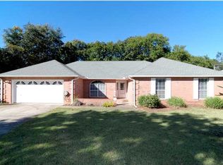 719 Cardinal Cir, Destin, FL 32541