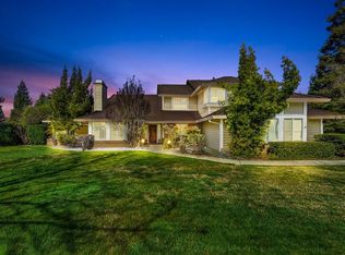 10101 Caprilli Dr, Sacramento, CA 95829