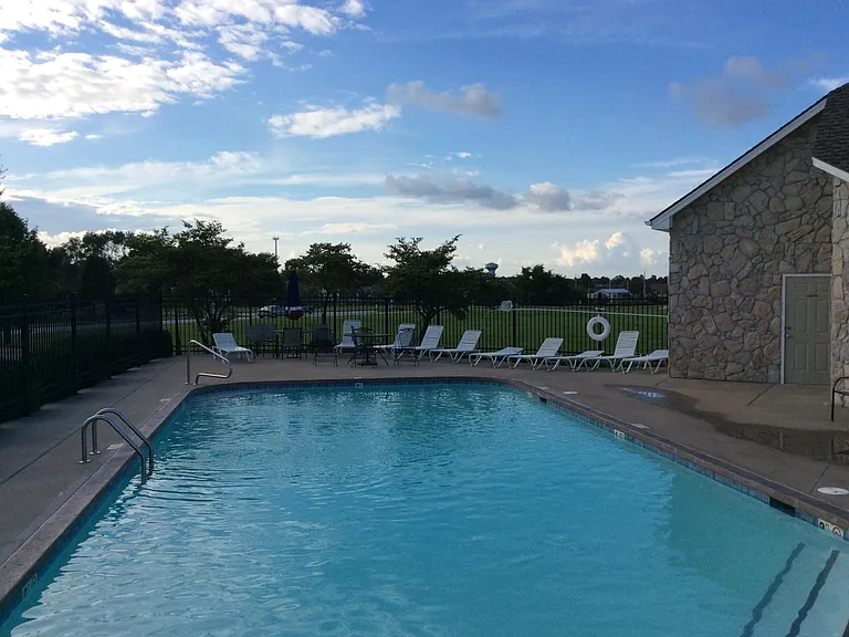 234 SW Chartwell Cir #234 — Photo 6