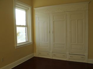4257 Leidy Ave, Philadelphia, PA 19104