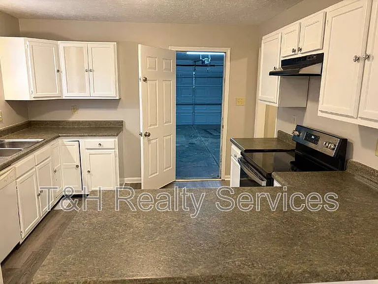 3202 Cherry Lake Rd — Photo 7