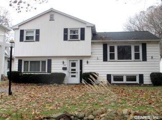 24 Orenda Dr, Rochester, NY 14622