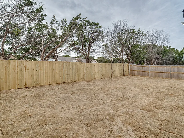 2707 Brazos River Dr — Photo 22