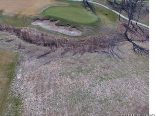325 Forest Oaks Dr, Caseyville, IL 62232