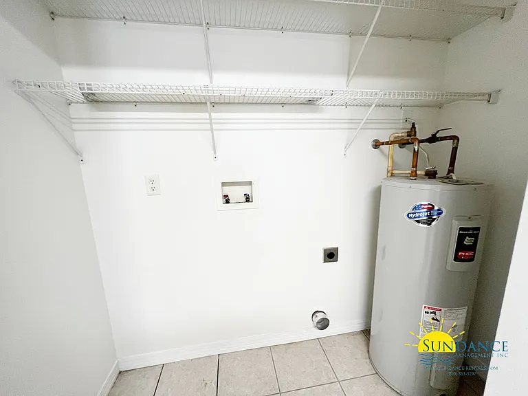 229 Lindberg St — Photo 9