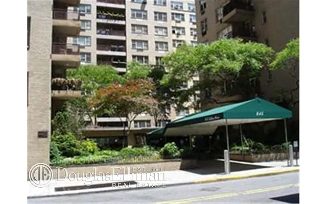 Sold by Douglas Elliman | media 6