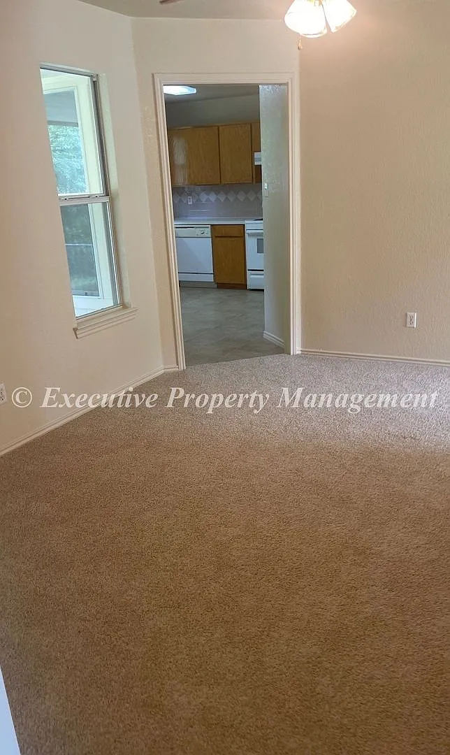 1140-1142 County Road 4804 — Photo 4