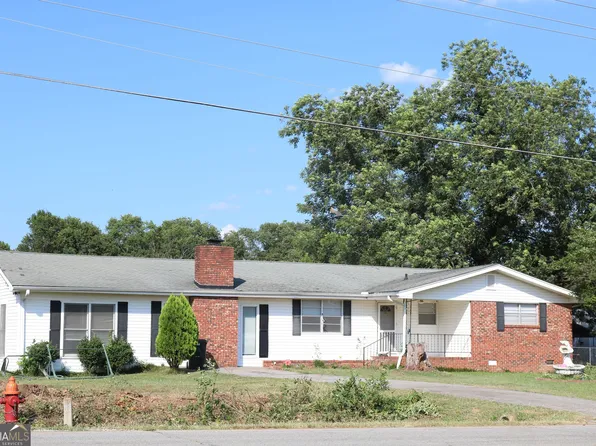 640 Gholston St, Comer, GA 30629